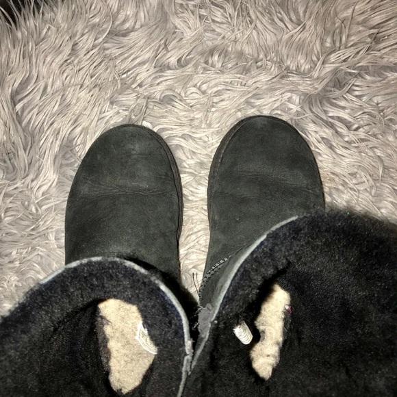 🖤 UGGS🖤 - Picture 7 of 7